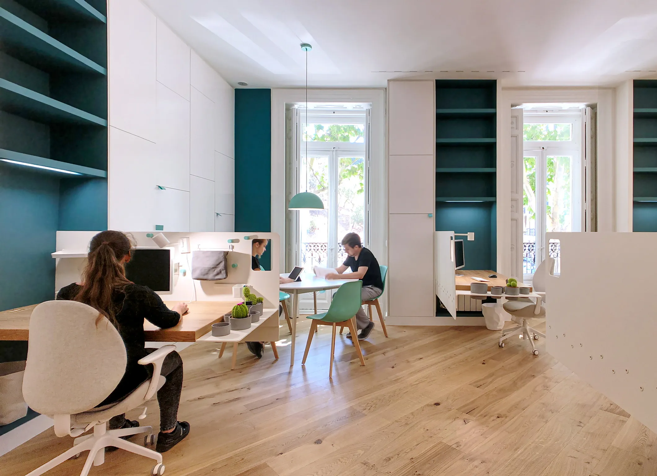 Vista lateral zona oficinas.